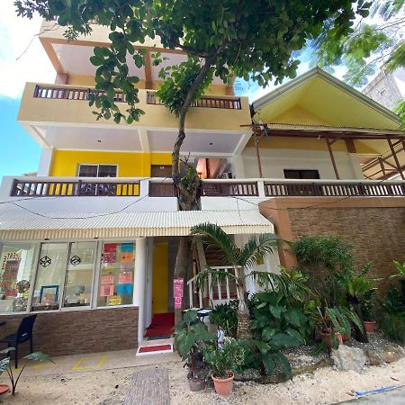 Vicente Aguirre Rooms Boracay Island Ngoại thất bức ảnh